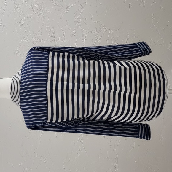 Women Express Convertible Sleeves - Picture 2 of 3